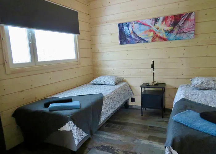 Adventures فندق مبيت وإفطار Äkäslompolo